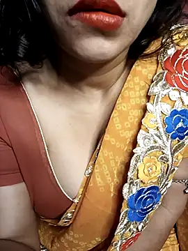 Sneha gril online show from November 18, 2025, 3:32 am