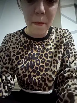 SUSELLAM1 online show from March 2, 2025, 6:24 pm