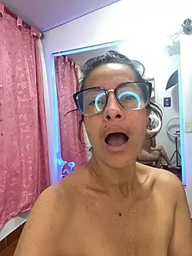 Snapshot of Goddess-Love- chatting on February 3, 2026, 9:47 am Goddess-Love- online show from February 3, 2026, 9:47 am