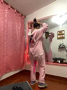 Snapshot of Goddess-Love- chatting on February 15, 2026, 9:19 am Goddess-Love- online show from February 15, 2026, 9:19 am