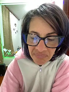 Snapshot of Goddess-Love- chatting on April 26, 2026, 9:17 am Goddess-Love- online show from April 26, 2026, 9:17 am