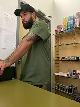 Snapshot of jr91esl chatting on March 7, 2025, 1:31 am jr91esl online show from March 7, 2025, 1:31 am