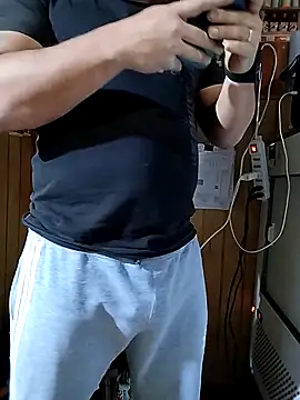 TheBriiaand30 online show from April 18, 2026, 7:51 pm