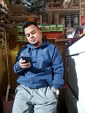 TheBriiaand30 online show from September 30, 2025, 2:34 pm