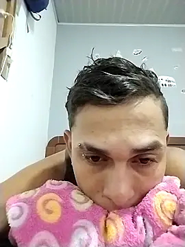 17Diablitoxxxx online show from December 1, 2025, 1:01 pm