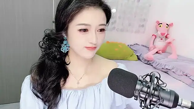 starsqimei online show from March 3, 2026, 5:58 am