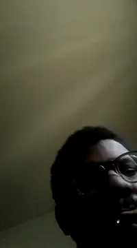 dvaughn3117 online show from February 4, 2025, 7:22 pm