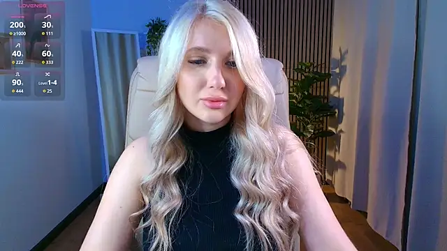 Evacadooo online show from April 19, 2026, 9:21 am