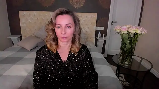 Snapshot of AllisonWilliams chatting on October 8, 2025, 6:08 pm AllisonWilliams online show from October 8, 2025, 6:08 pm