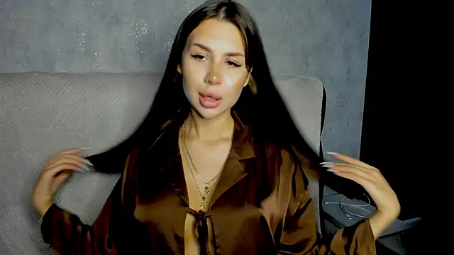 SuraMune online show from October 17, 2025, 9:38 pm