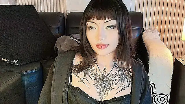 honney dark online show from May 25, 2026, 3:00 pm