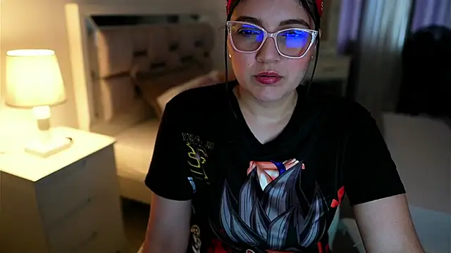 Camilaa bueno online show from February 21, 2026, 10:34 pm