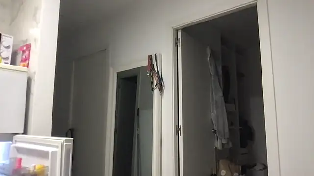 Snapshot of ScarlettMadii chatting on December 1, 2024, 9:20 pm ScarlettMadii online show from December 1, 2024, 9:20 pm