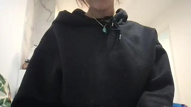 Snapshot of ScarlettMadii chatting on December 27, 2024, 11:50 am ScarlettMadii online show from December 27, 2024, 11:50 am