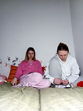 ella grays online show from March 6, 2026, 5:08 pm