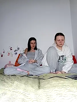 ella grays online show from March 29, 2026, 5:47 pm