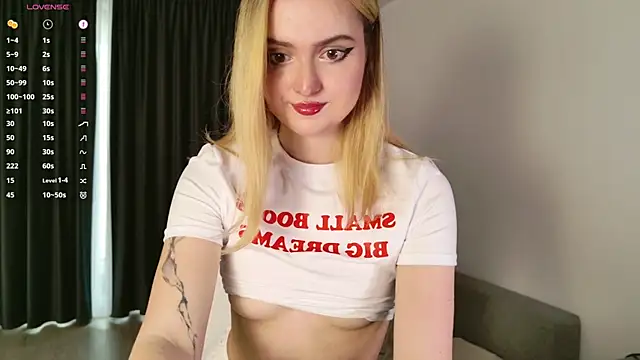 Snapshot of Pinky__Binky chatting on March 16, 2025, 1:06 pm Pinky Binky online show from March 16, 2025, 1:06 pm