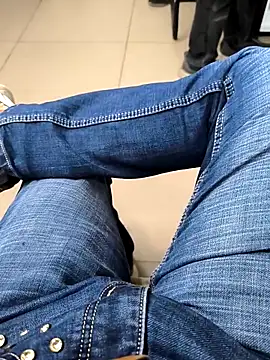 faaseel online show from October 18, 2025, 5:53 am