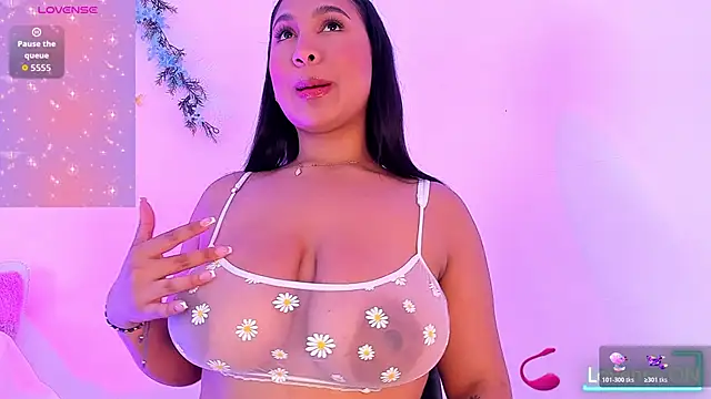 Snapshot of _karenestrada chatting on November 13, 2025, 3:10 am karenestrada online show from November 13, 2025, 3:10 am