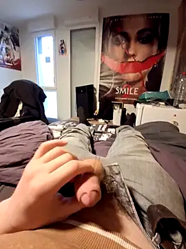 Snapshot of stev3w chatting on October 3, 2025, 6:37 am stev3w online show from October 3, 2025, 6:37 am