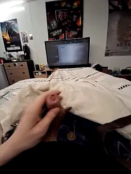 Snapshot of stev3w chatting on March 22, 2025, 1:19 pm stev3w online show from March 22, 2025, 1:19 pm