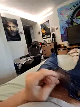 Snapshot of stev3w chatting on March 19, 2025, 6:24 am stev3w online show from March 19, 2025, 6:24 am