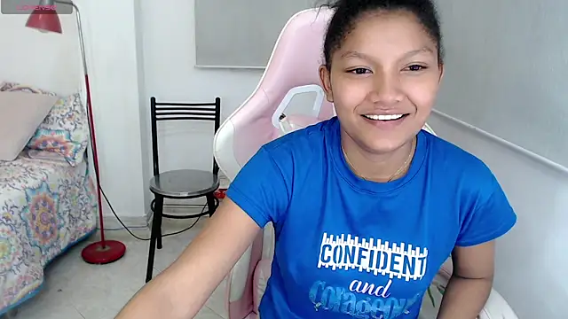 Snapshot of elly_willis chatting on February 21, 2025, 1:33 am elly willis online show from February 21, 2025, 1:33 am