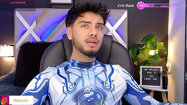 Tommidubois online show from November 15, 2025, 4:05 am