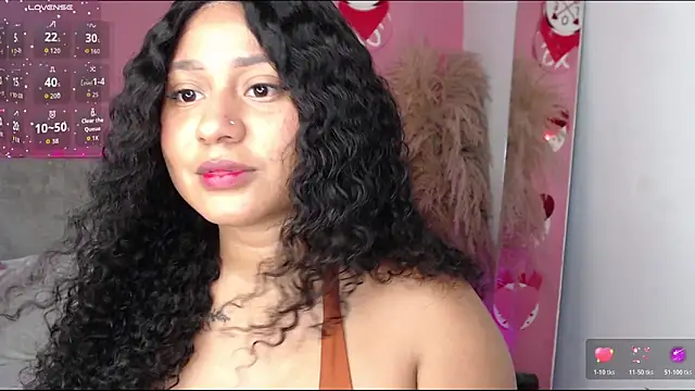 alinakiss online show from March 28, 2026, 6:42 pm