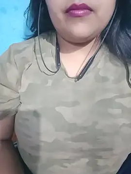 Love-Veronica online show from May 20, 2026, 6:16 pm
