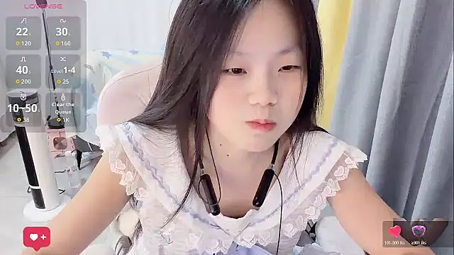 Lena-yyds online show from January 6, 2026, 11:53 pm