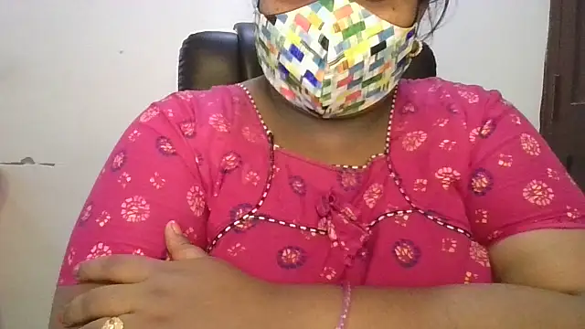 Sexy Radhikaa online show from July 19, 2026, 8:34 am