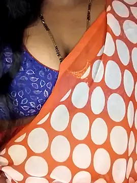 Snapshot of Sexy_Radhikaa chatting on September 27, 2025, 4:57 pm Sexy Radhikaa online show from September 27, 2025, 4:57 pm