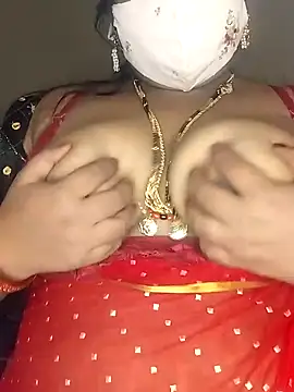 Snapshot of Sexy_Radhikaa chatting on February 8, 2025, 1:22 am Sexy Radhikaa online show from February 8, 2025, 1:22 am