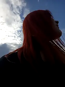 laura arias018 online show from December 20, 2025, 9:39 pm