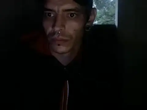 Snapshot of tayler_punk_noise chatting on January 3, 2025, 11:01 pm tayler punk noise online show from January 3, 2025, 11:01 pm