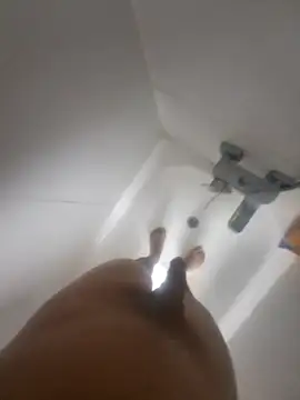 tula chyk online show from September 18, 2025, 2:42 pm