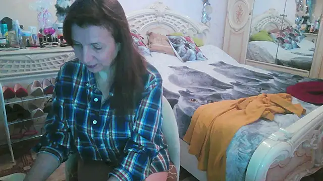 Debra Phoenix online show from July 23, 2026, 10:49 pm