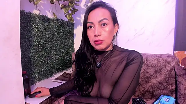 MeleekXXX  online show from March 20, 2026, 8:32 pm