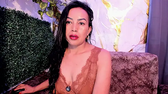 MeleekXXX  online show from May 27, 2026, 8:05 pm