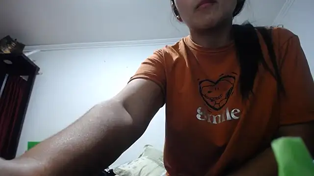 princehermosa44 online show from March 11, 2026, 11:54 pm