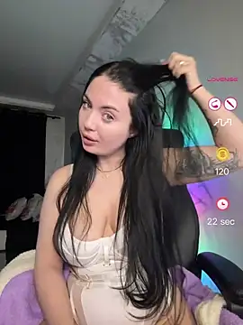 BellaaNoir online show from April 29, 2026, 7:53 pm