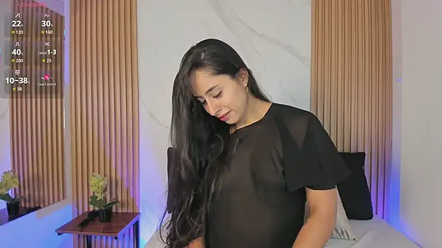 Snapshot of Julia_Martinez_ chatting on April 10, 2026, 11:39 am Julia Martinez online show from April 10, 2026, 11:39 am