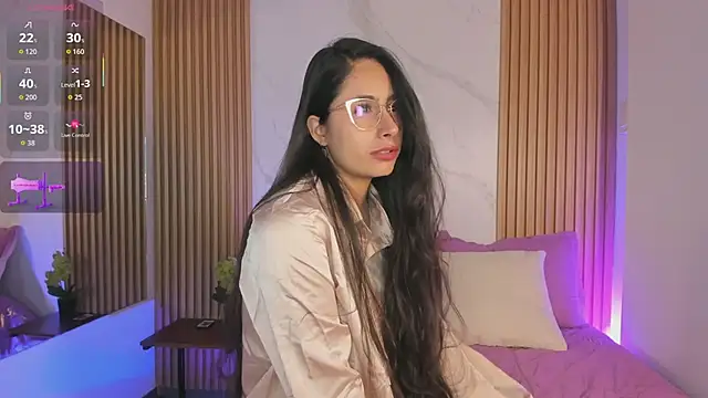 Snapshot of Julia_Martinez_ chatting on March 26, 2026, 11:30 am Julia Martinez online show from March 26, 2026, 11:30 am