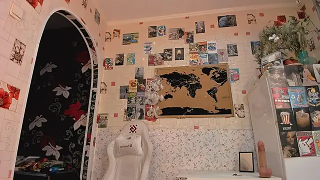 Kleo Godde online show from April 9, 2026, 6:52 am