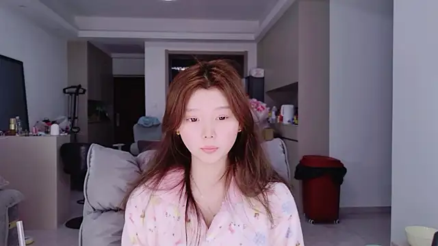 yangyang-1115 online show from February 11, 2026, 1:33 pm