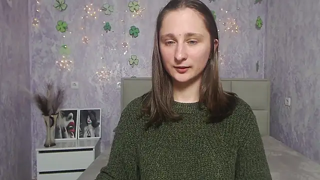 MichelLeee online show from March 20, 2025, 3:14 pm