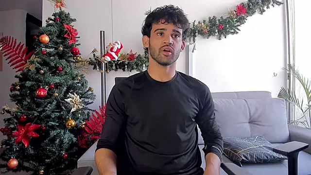 Snapshot of andrewChris_ chatting on December 18, 2024, 6:57 pm andrewChris  online show from December 18, 2024, 6:57 pm