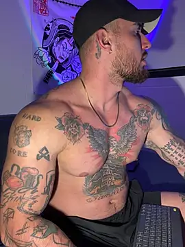 DimitriSullivan  online show from May 8, 2026, 2:59 am