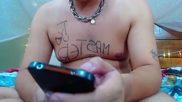 Snapshot of AndrewPherson chatting on March 7, 2025, 3:28 pm AndrewPherson online show from March 7, 2025, 3:28 pm